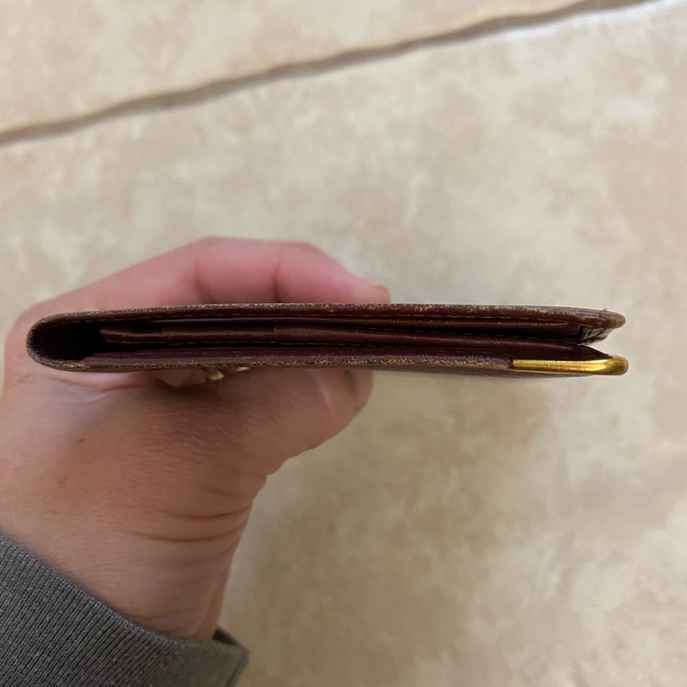 Vintage Cartier Check Organizer Bi-Fold Wallet, Burgundy Leather - Picture 5 of 14